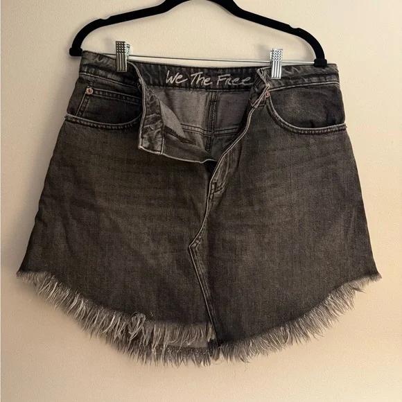Free People Bailey Frayed Denim Skirt ASO Miranda Lambert - Picture 10 of 10